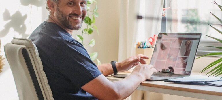 The top three tips to keep remote workers happy